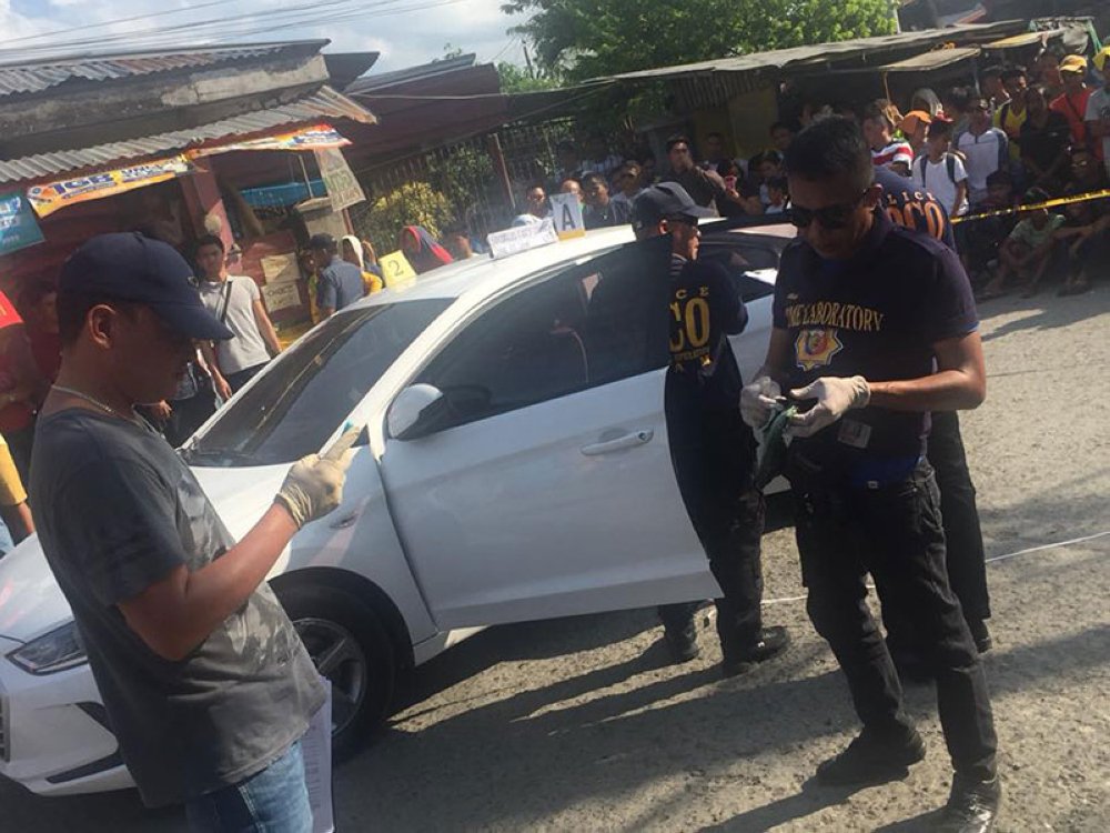 sunstaronline's tweet photo. Journalist shot dead in Davao | https://t.co/bJS0sFg83O #ExperienceSunStar #SunStarNews @SunStarDavao (Photo from Octavio Valle's Facebook account) https://t.co/PjIGAr4Fwi