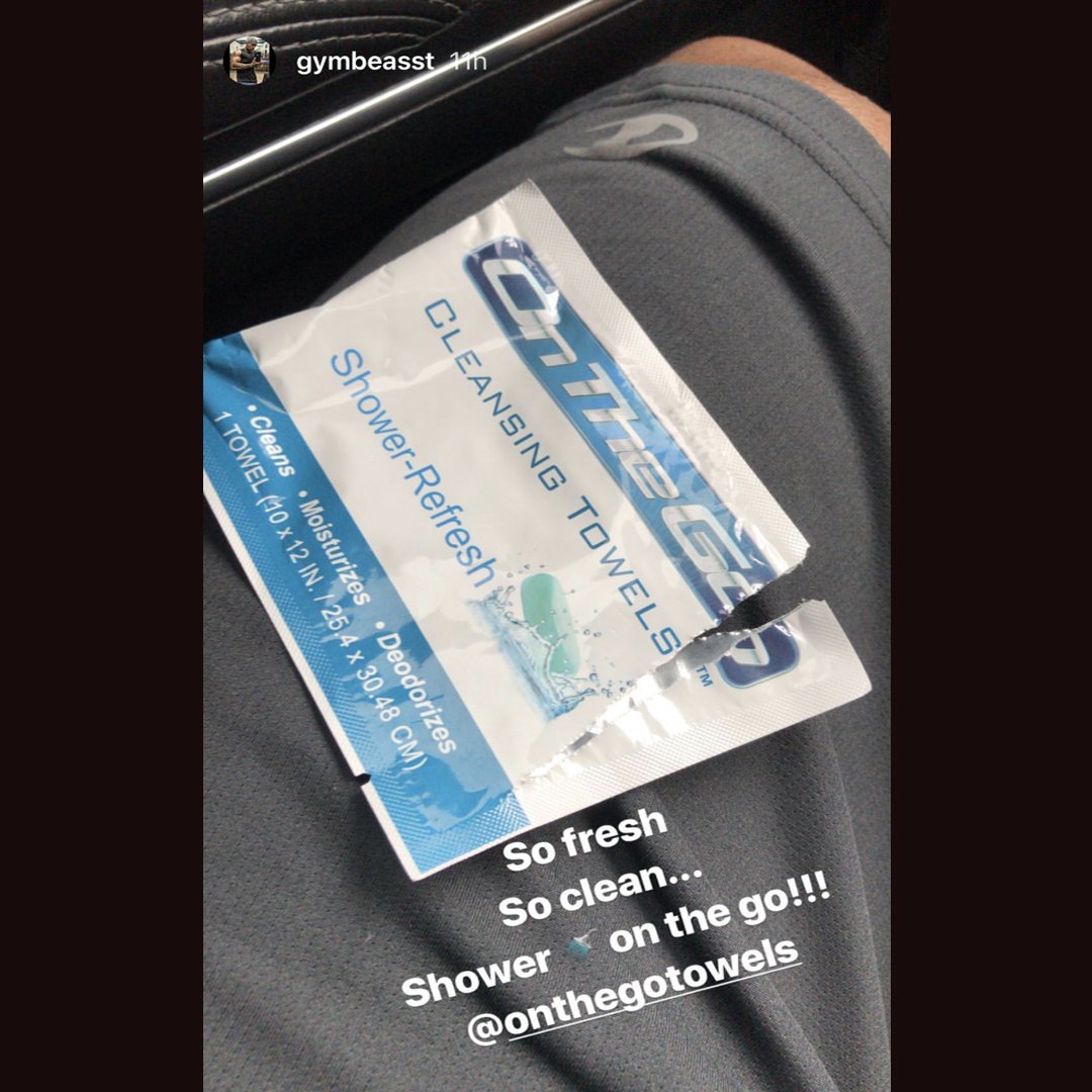 OnTheGoTowels's tweet photo. So fresh and so clean this summer with On The Go Towels! 👍🚿😁
Repost @gymsbeast
#summer #bodywipes #onthegotowels #running #determination #bodybuilding #backpacking #gym #triathlon #aesthetic #cycling #cardio #runnerbox #crossfit https://t.co/gBtRJjCcnd