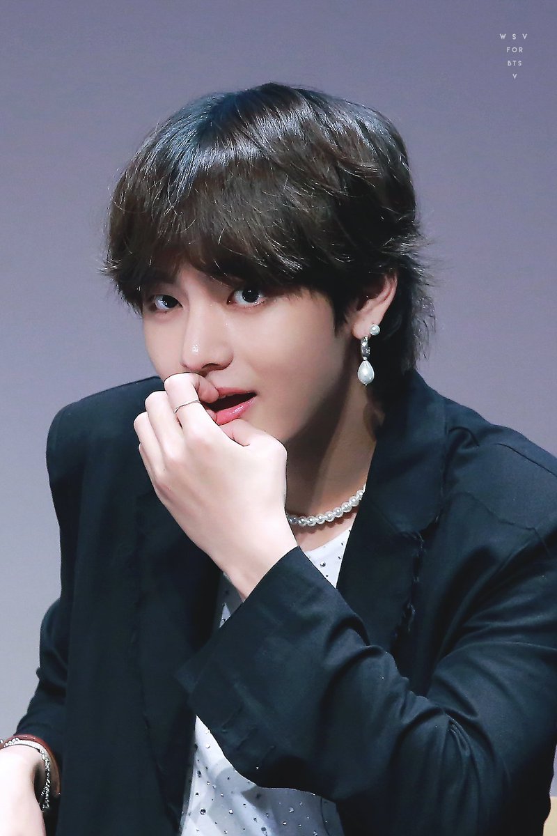 taehyungpic's tweet photo. https://t.co/upomtbodsQ