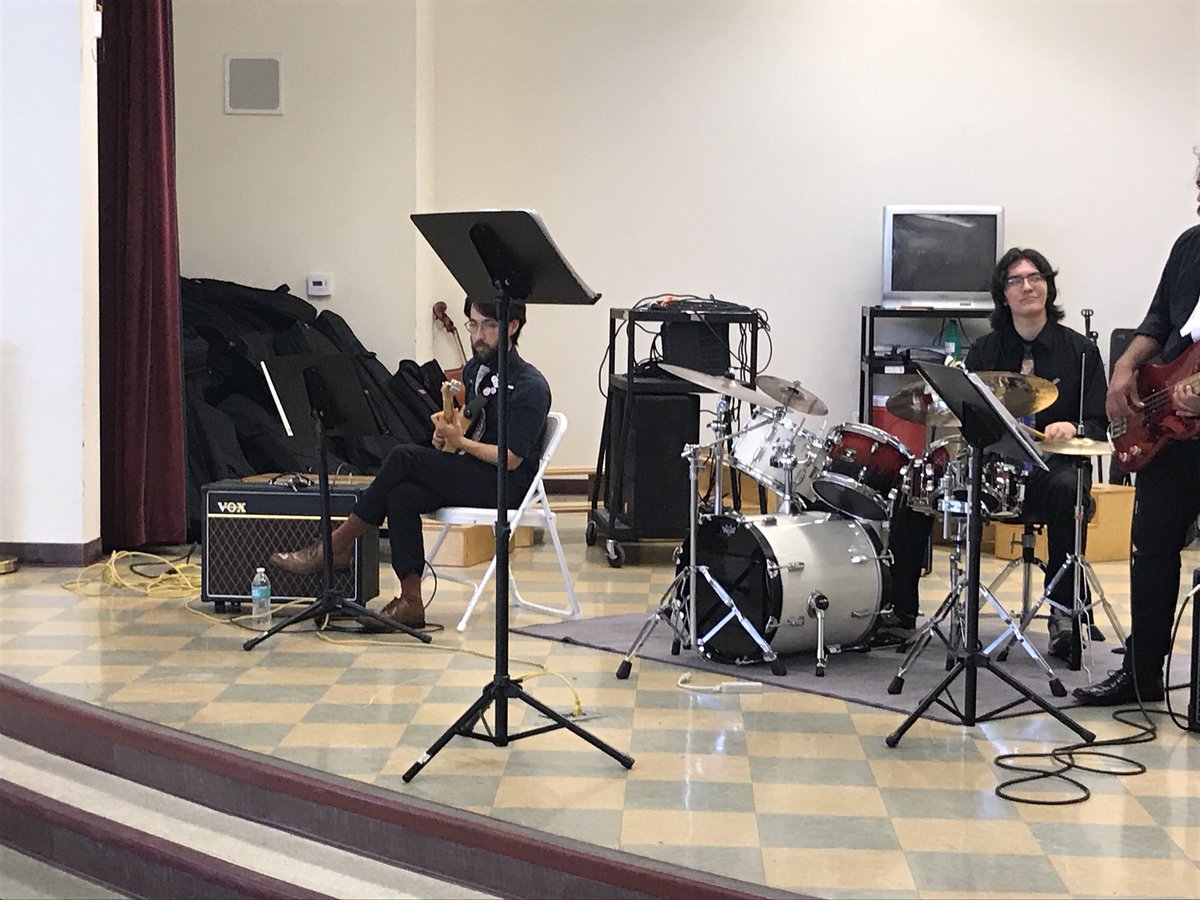 RosalesDragons's tweet photo. For tonight’s Art and Author fair we went swanky. Nice jazz by Green Monk and great works of writing and art by our Dragons. Thanks too to our Food Services for the “pinkies out” hors d'oeuvre plates!! https://t.co/oZAei6ndoP