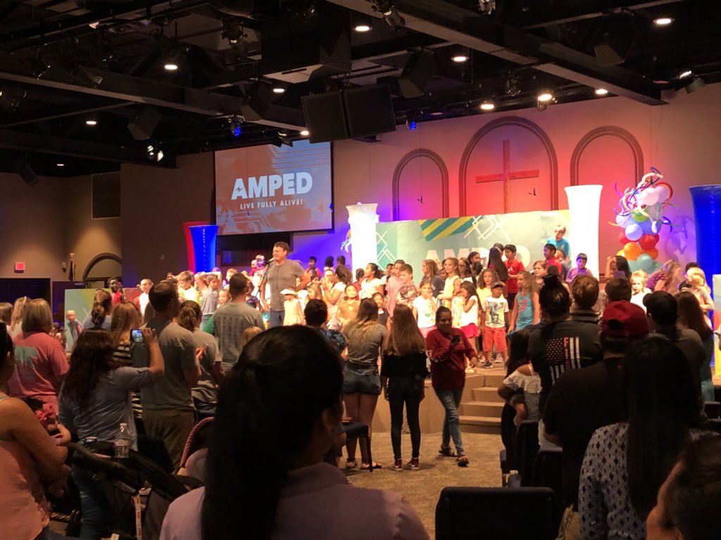 CBCDecatur's tweet image. AMPED UP @ central with Jeff slaughter!  Nothing can separate us from the love of God!