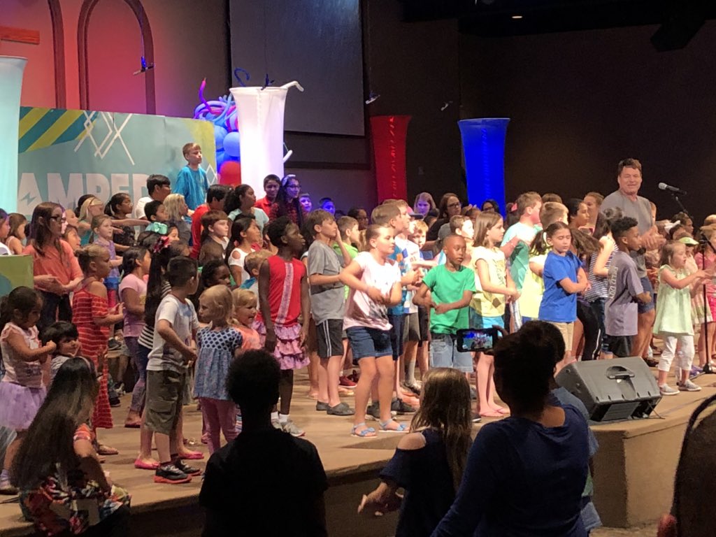 CBCDecatur's tweet image. AMPED UP @ central with Jeff slaughter!  Nothing can separate us from the love of God!