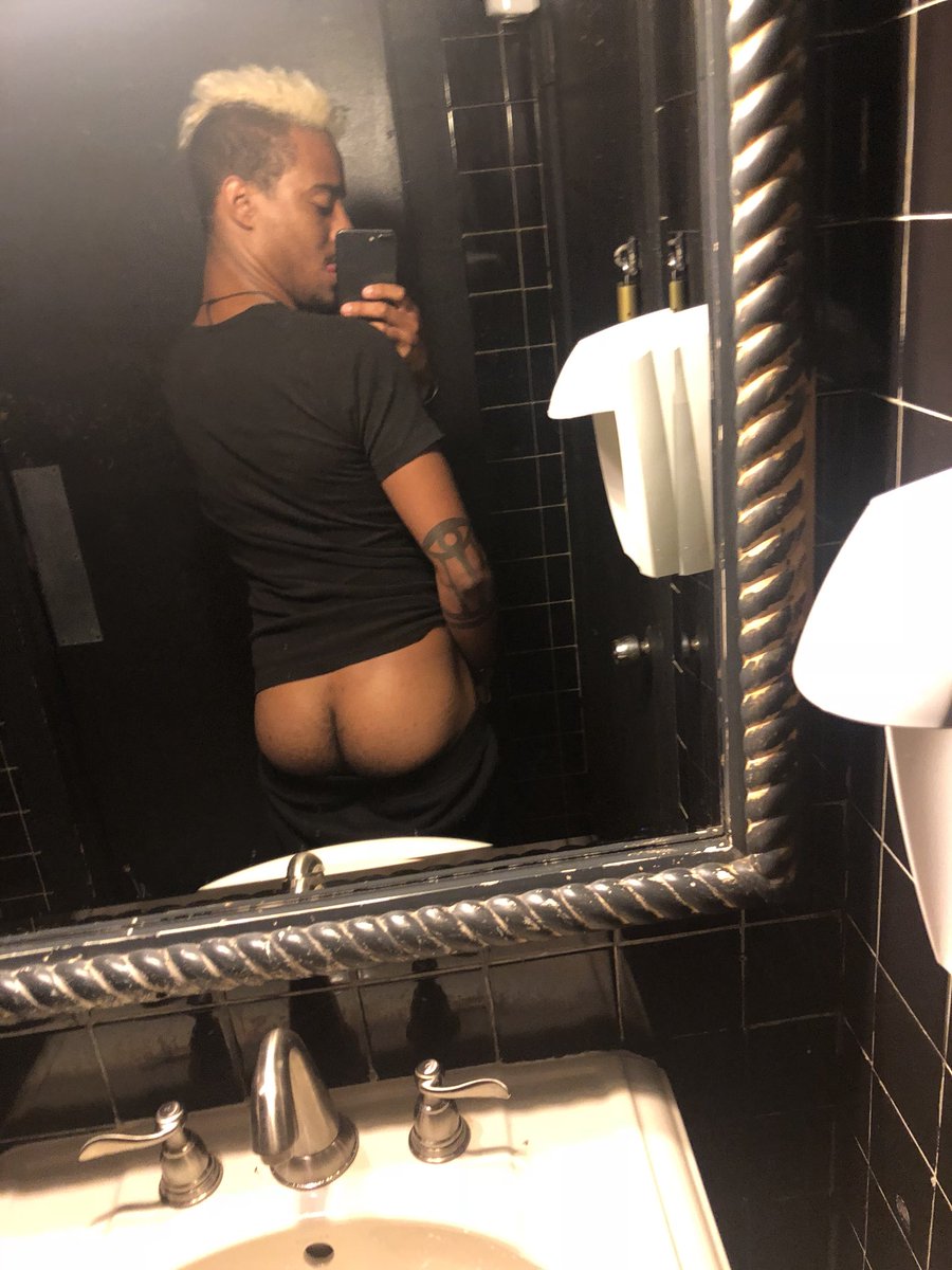 MxBlackIfYaNast's tweet photo. Me last night... #Butt #LittleBootyBae #LittleButts #LegallyBlonde3 #Adult https://t.co/GL4mw9JBCV