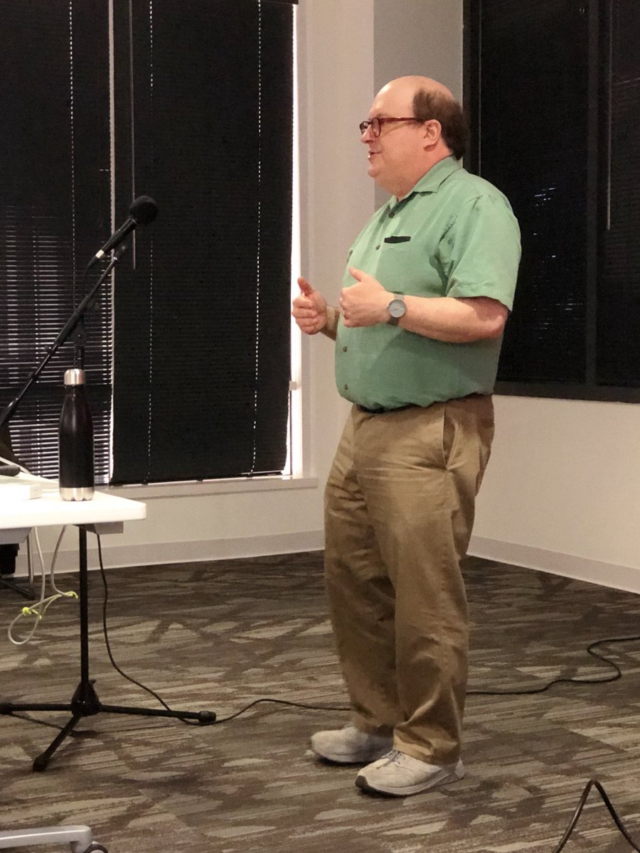 jmmaclarenhall's tweet photo. There is complexity at every resolution of design. Its just that new resolutions bring new complexity. #IxDANNJ #ux @jmspool https://t.co/aRKqAn2qNs