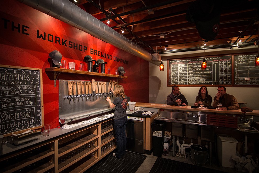 cinejoe's tweet photo. Once again stopping by @WorkshopBrewing to do work at the bar while getting a bite to eat has proven more than the right decision.

Just had a killer programming session with the Director of Propaganda. Honestly love this spot. https://t.co/qCZahifrks