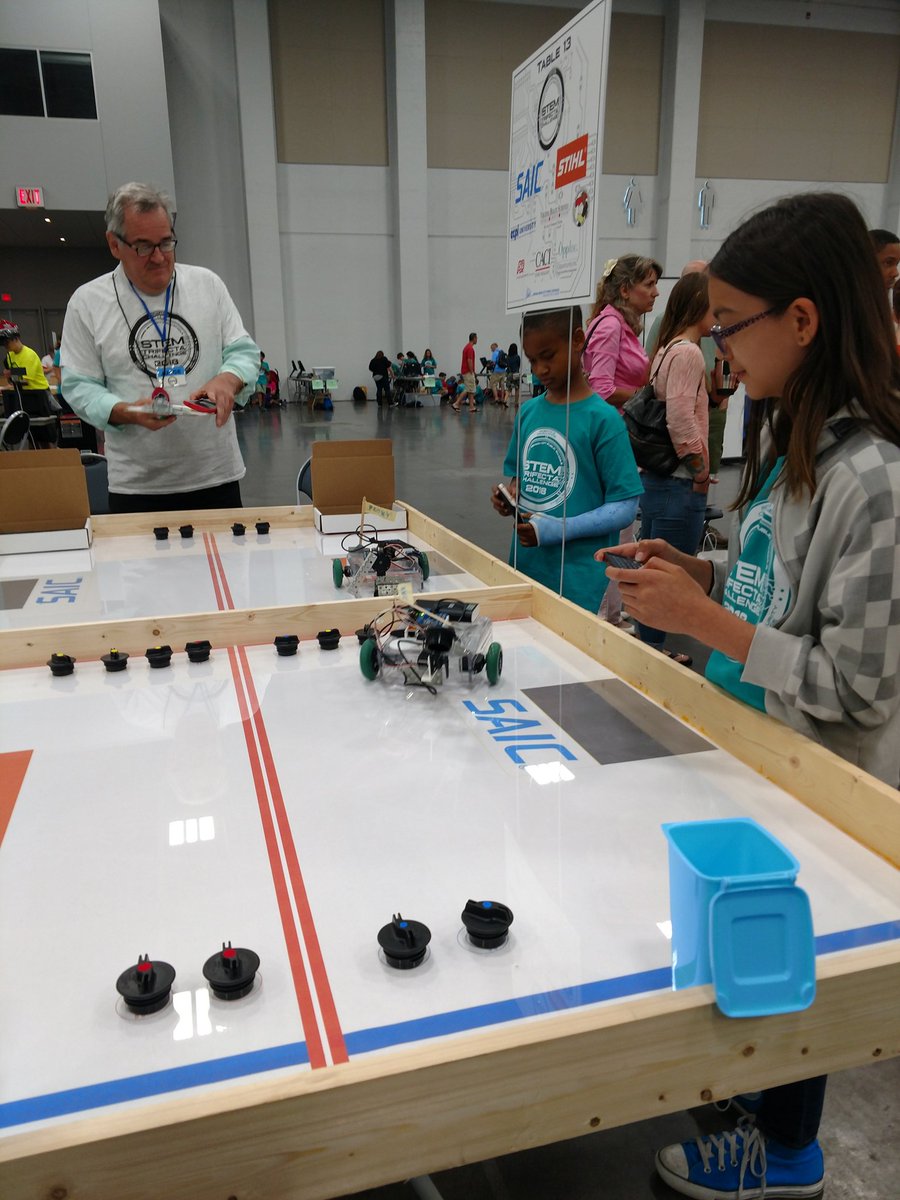 LCaralivanos's tweet photo. @CongerCasey Still thinking about the pep talk I "overheard" today! Thanks for the inspiration. #firstthingsfirst #havefun #VBSTEMTrifecta2018 https://t.co/Ipo3r59dGR