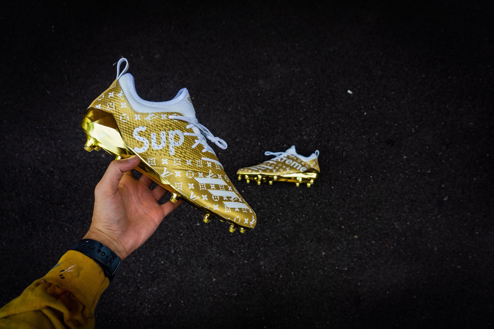 X \ Marvin Baroota على X: Custom Gold Supreme Adidas Cleats