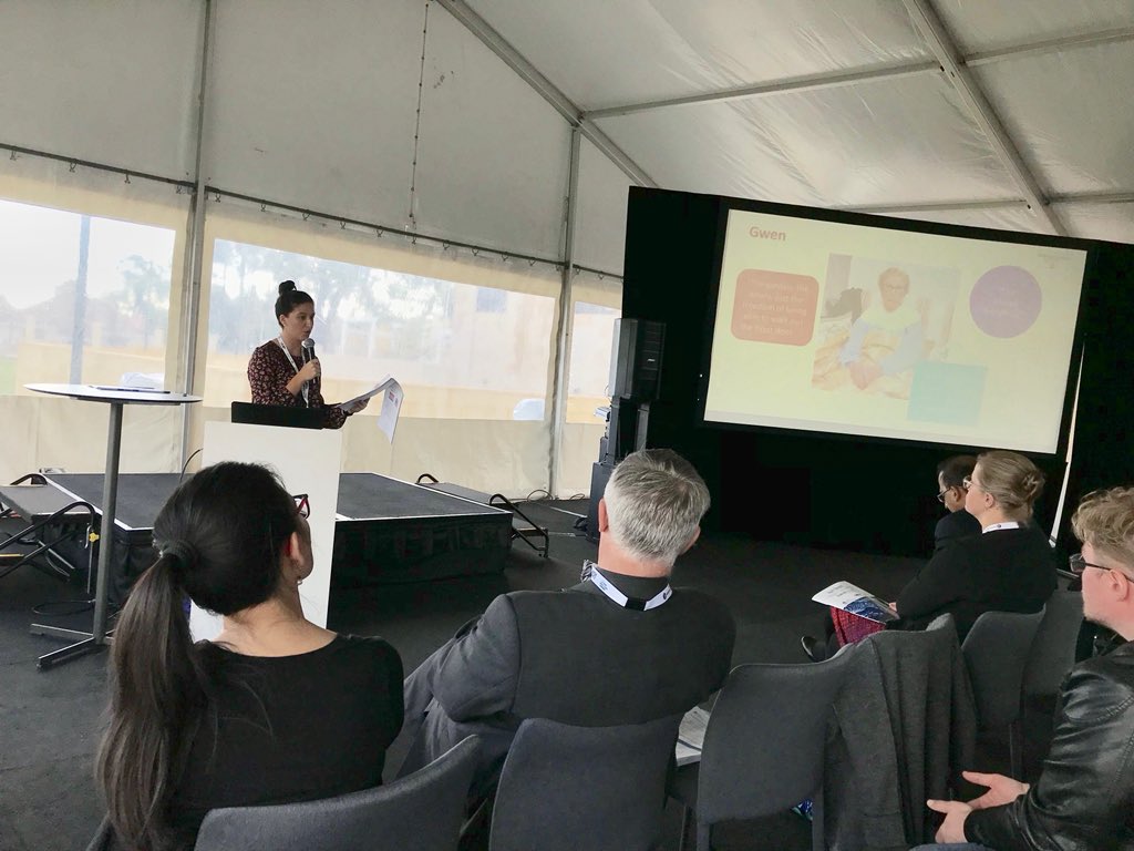hammill_k's tweet photo. So proud of my Honours student Lauren Jackson on her first professional presentation disseminating our research on participation at the end of life yesterday @ #healthbeyond2018 showcase yesterday #wsuot @WestSydU_SoSH @SWSLHD https://t.co/DNtjXqib1t