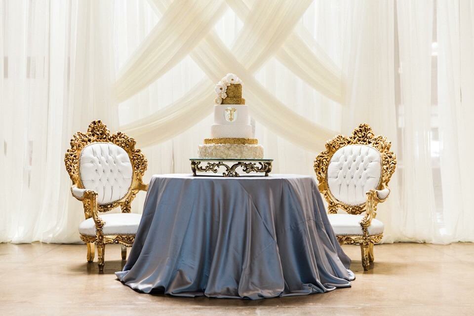 jammdj's tweet photo. Elegant drapery makes a beautiful backdrop for your special day. Let us help make your wedding even more gorgeous. Visit https://t.co/cIhNdmVLYL to start planning. https://t.co/uQGvmlnico