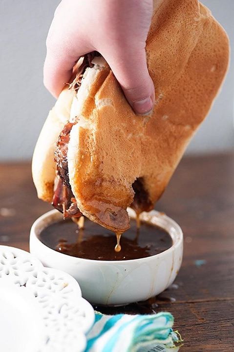 RecipesCritic's tweet photo. These French dip sandwiches are the most popular recipe on my site! 
RECIPE: https://t.co/JApbUNbUR4 https://t.co/ORKD7dxD01