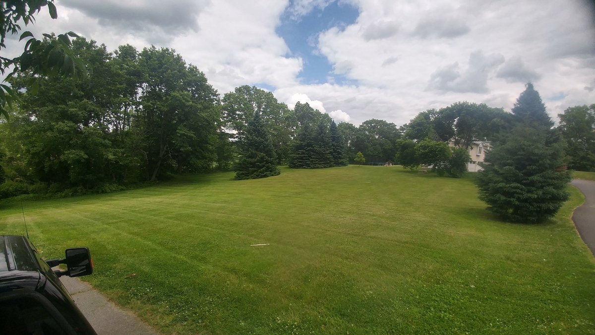 Best stripes I've laid with the new Kubota Z125S Kommander! Absolutely love this machine!