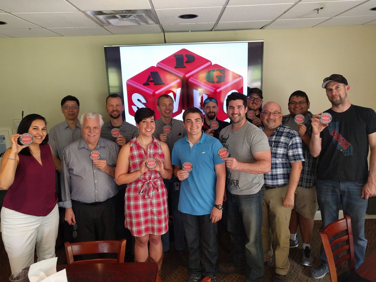 kamsmiff's tweet photo. The June meeting of #APGSWUG went very well. Thank you to all our sponsors! #solidworks @TriMech3D @fisherunitech @Xometry @paperlessPARTS @HHaszDriveWorks https://t.co/ISdh6BUZxN