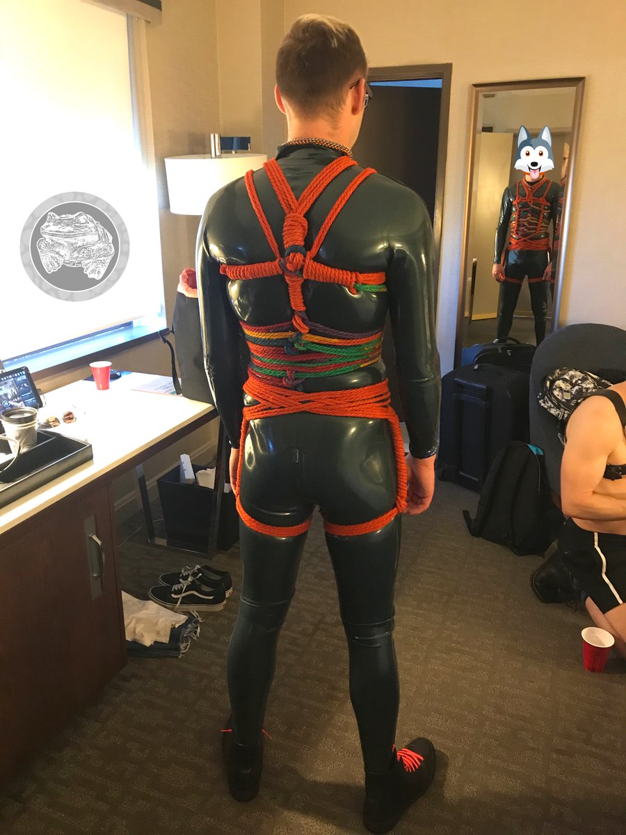 myfroghashat's tweet photo. "When will my reflection show who I am inside?"
Looks like #IML lets @PupZuki's true colors show ๐ถ๐ณ๏ธโ๐๐ถ
#RainbowRope #IML2018 #Myfroghashat #RopeBondage #Pride #LGBT #Rainbow #KinkPride #GayPride #RubberPup #Mulan :-P https://t.co/U2MRYdA0FC