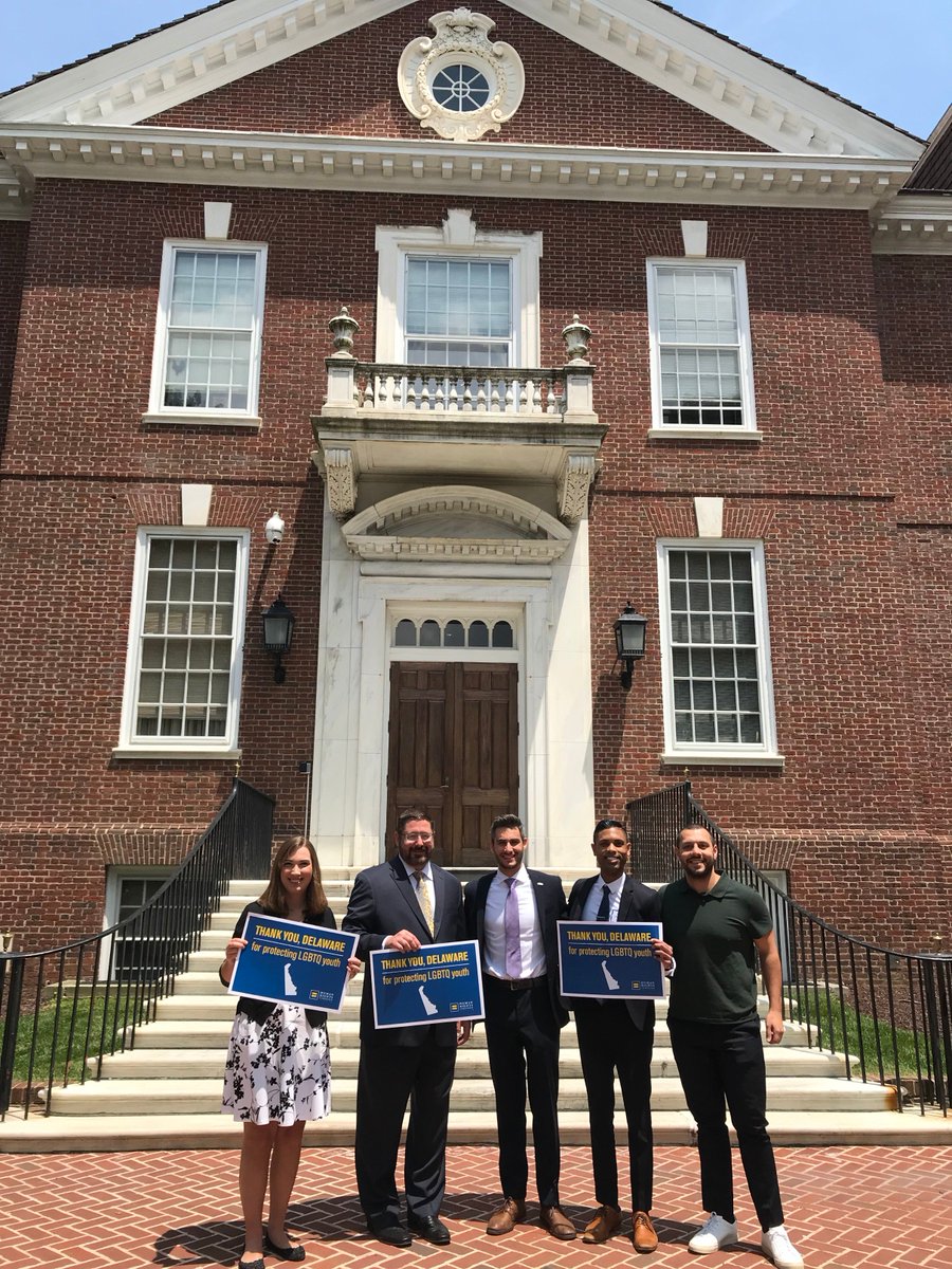 HRC on the ground in Delaware.