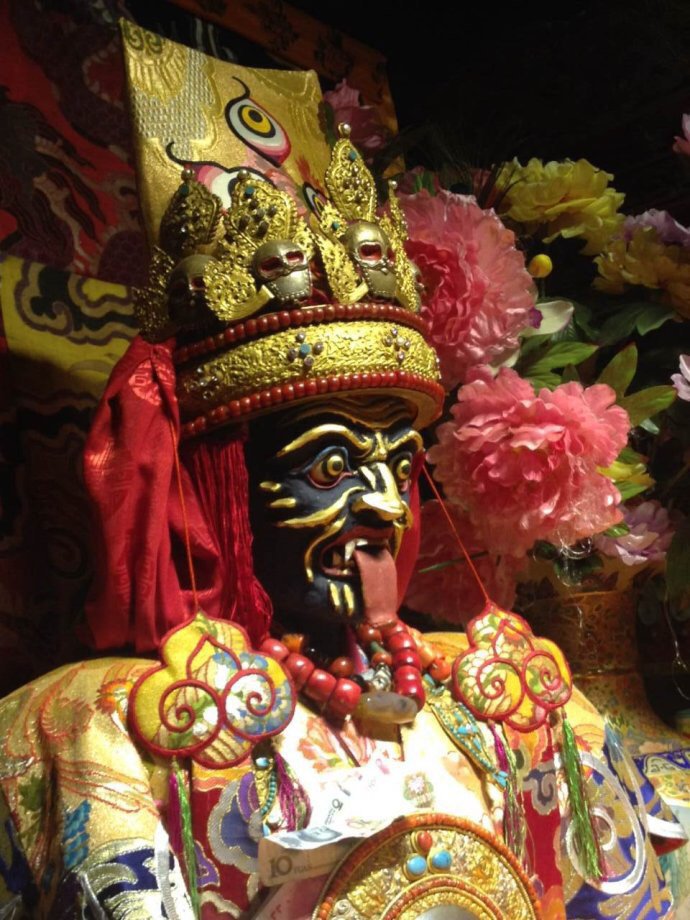 tsemtulku's tweet photo. Drashi Lhamo: The Protectress with the Rolled Out Tongue- https://t.co/zE0mi4sa8Y

#lifttheban
#compassion
#samsara
#yeti
#yoga
#meditation
#kindness
#earth
#oceans
#vegetable
#food
#dining
#vegetarian
#spiritual
#spirituality
#Japan
#bhutan
#Nepal
#Malaysia
#Kalmykia https://t.co/EopyEPArpl