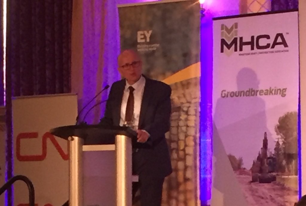 XploreBusiness's tweet photo. @MCCBizRelations great evening for the Deputy Ministers’s Dinner! #proudsponsor #MovingManitobaForward #netsetconnects #connectingMB #mbchambersofcommerce https://t.co/AMigz4brHN