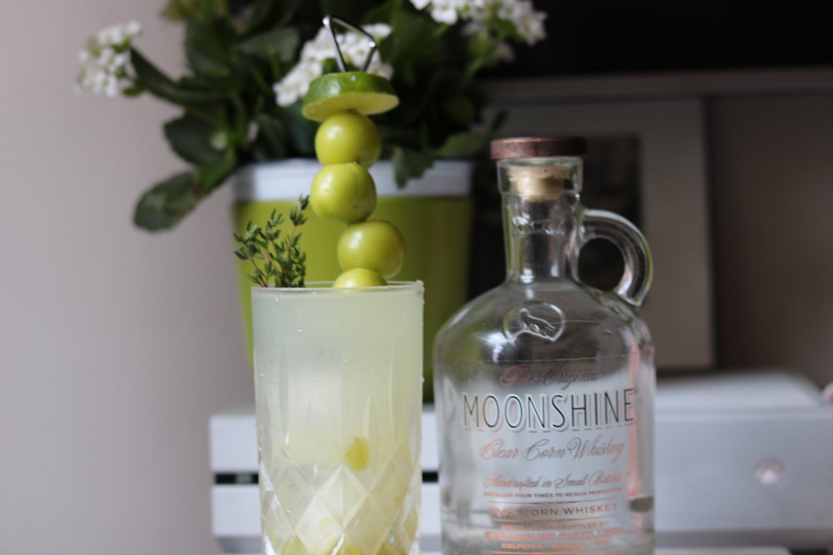 OpenBarH's tweet photo. #MOONSHINER #SWEETSOUR #GREEN #PLUM #MOONSHINE #FRESH #LIME #MUDDLED #PLUMS #cocktails #cocktail #drinks #drink #mixology #mixologist #newyork #newyorkcity #nyc #ny #events #bartender #bartenders #staffing #bright #summer #dreams #nationalmoonshineday https://t.co/A9EyVxy4Dr