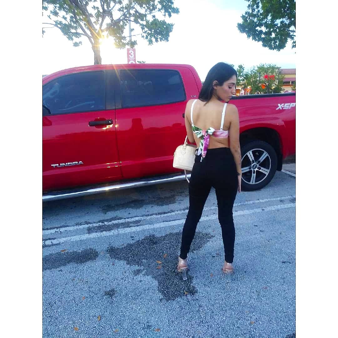 katstaaackz's tweet photo. Birthday behavior 🔥 https://t.co/gPpuKL8Ld9