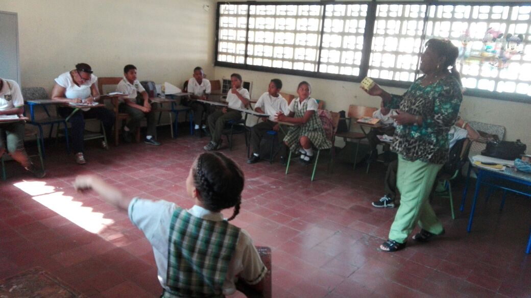 EvelynAriza2's tweet photo. #PTATransforma.En la guía de acompañamiento encontramos: Seguimiento a las CDA, Sesiones de trabajo situado,reunión con Directivos Docentes. https://t.co/CerqsrgCei