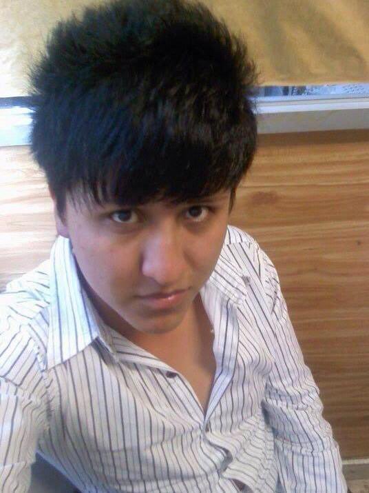 NightMareNivek's tweet photo. Que guapo mi @ZorritoYouTube mmm, chequeteto :v https://t.co/huZo3nLEza