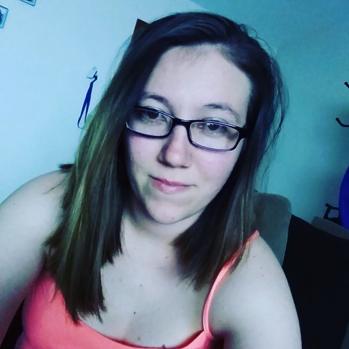 Monica Lynn Curtis’s pics and videos