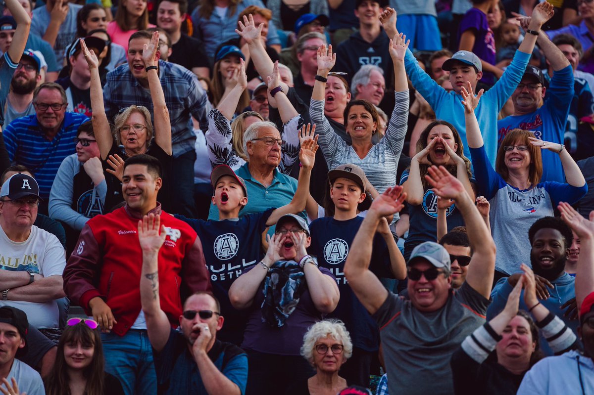 TorontoArgos's tweet image. You guys made it feel like home

Thanks for the amazing support tonight, Guelph 👏