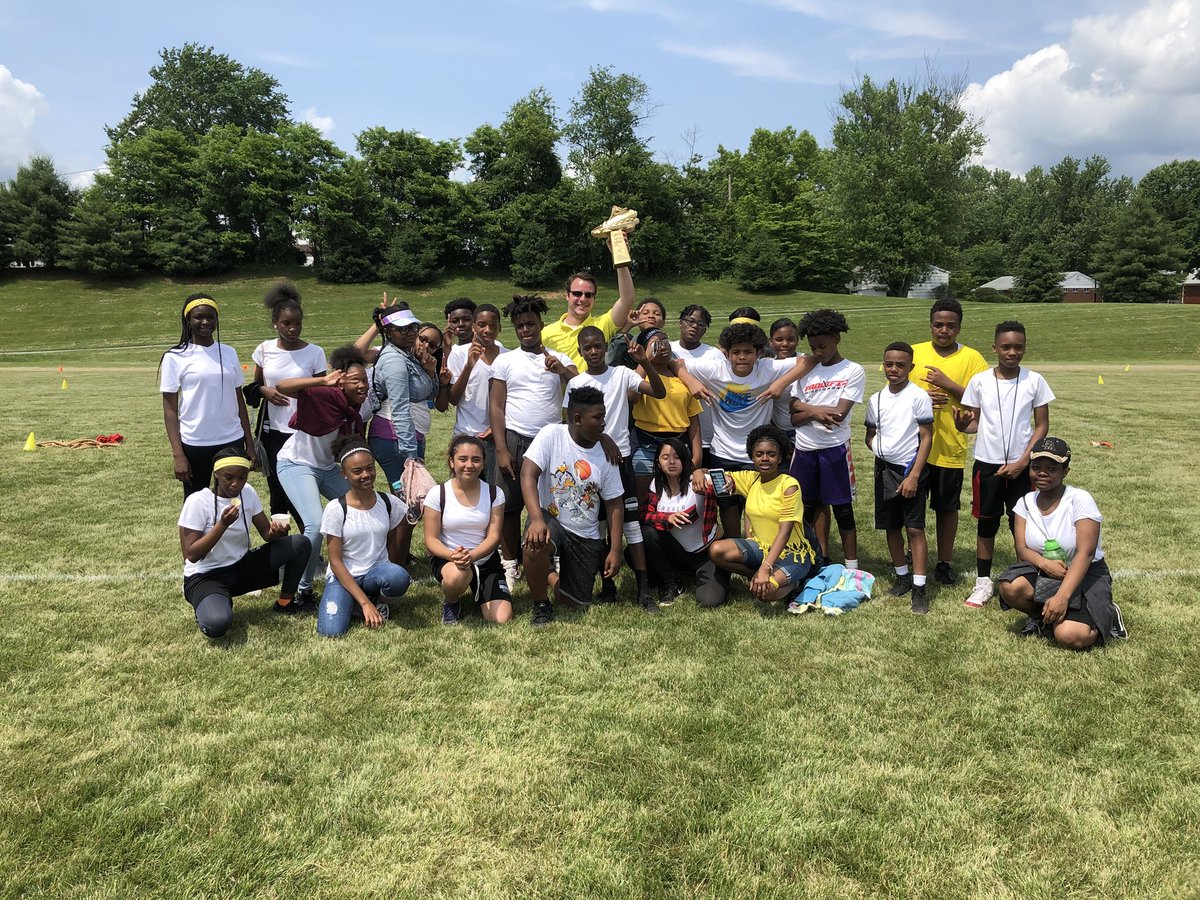 JohnsonWMMS's tweet photo. ¡¡Vamos Equipo!! 7o grado Campeones 2018 #WMMSLife https://t.co/KWAs9KAOK6