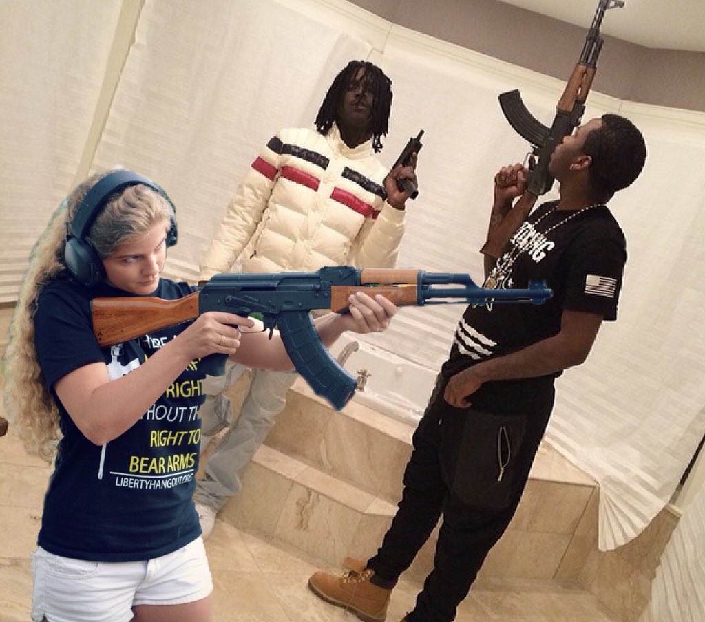 BillRatchet's tweet photo. i hope y’all get banned from photoshop https://t.co/UucdHN9t5O