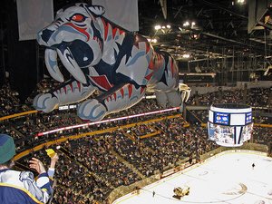 UncleGreen33's tweet photo. @PredsNHL @PREDSident @Gnash00

What ever happened to the Gnash blimp? We need to bring this back in a bad way!

#DroppingFreeHotDogsFromTheSky https://t.co/a1QEyKRIqp