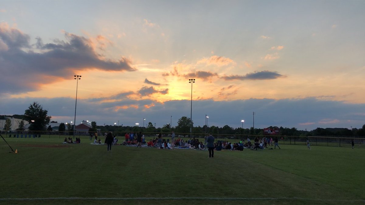 pv class of 18 tweet media