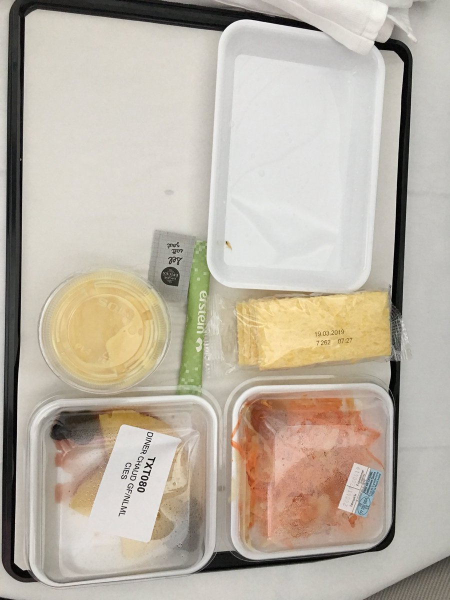 lidapreyma's tweet photo. @AirCanada it’s been a long time since I’ve been this embarrassed for you. The gluten free meal in Business Class from CGA to YYZ this past Sunday was absolutely inedible. #MakeAnEffort Didn’t even get an appetizer. https://t.co/UQV4rN3JaX