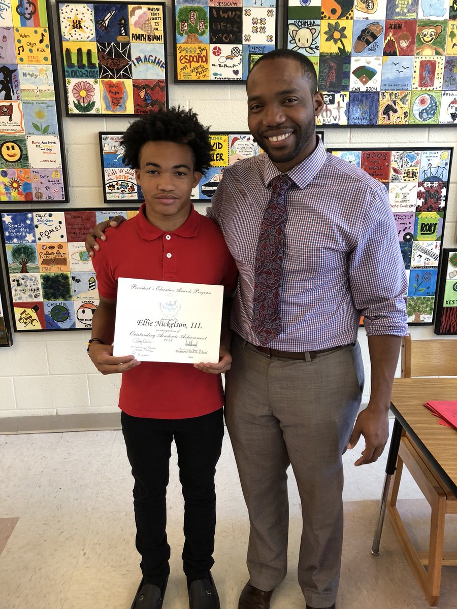 AllDayTrae's tweet photo. Didn’t know I was getting a Presidential Award for Outstanding Academic Achievement today! #SmartJock https://t.co/tvzcEa0sU4