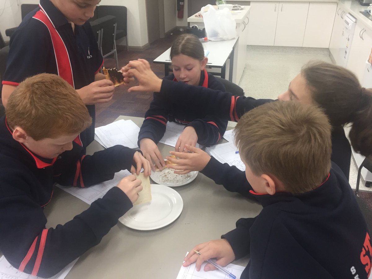 StMichaelsLPS's tweet photo. Toasting bread...is it a chemical or physical change? https://t.co/Pwn0AdjRjZ