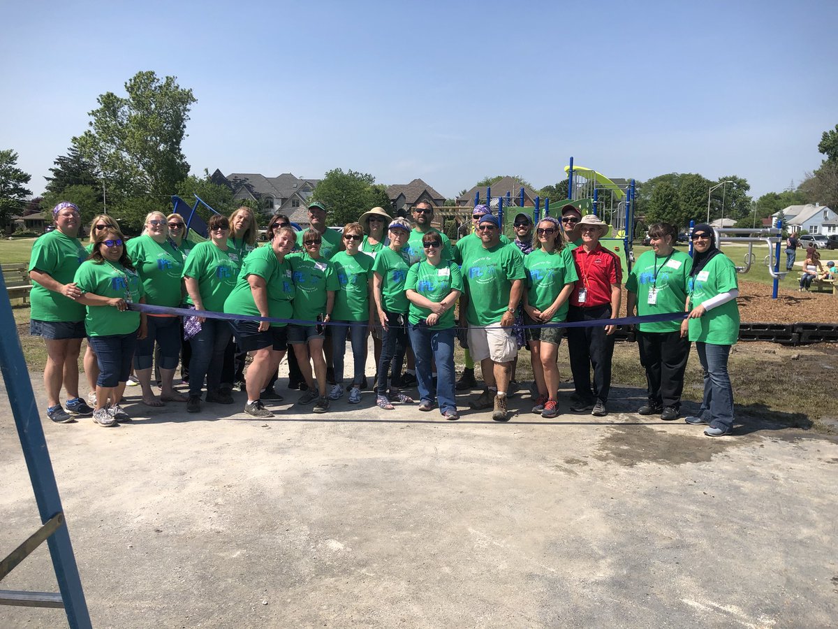 The #Burbank111 @BurbankSD111 administrative team and school board members after a long day of work building the playground at <a href="/MaddockSchool/">Maddock School</a> ! #KennedyCallOut #play #playmatters <a href="/kaboom/">KABOOM!</a>