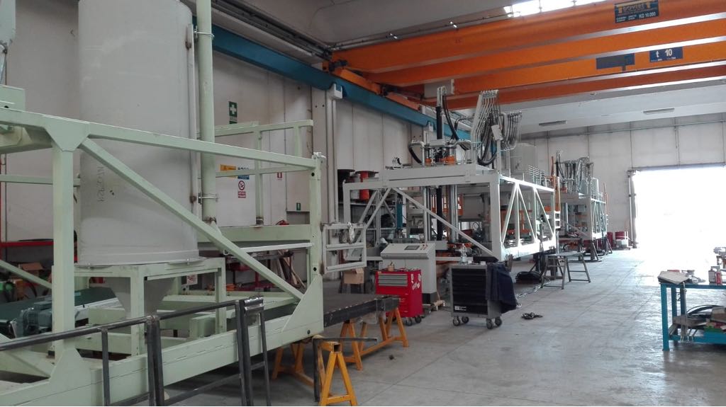 TeknoGRC's tweet photo. TeknoGRC produce una serie di impianti automatici per la pallettizzazione.Un'altra importante realtà che ha scelto la nostra azienda per la realizzazione dei suoi macchinari.
#TeknoGRC #ProduzioneInSerie #AssemblaggioContoTerzi https://t.co/ElTNOcjZ9m