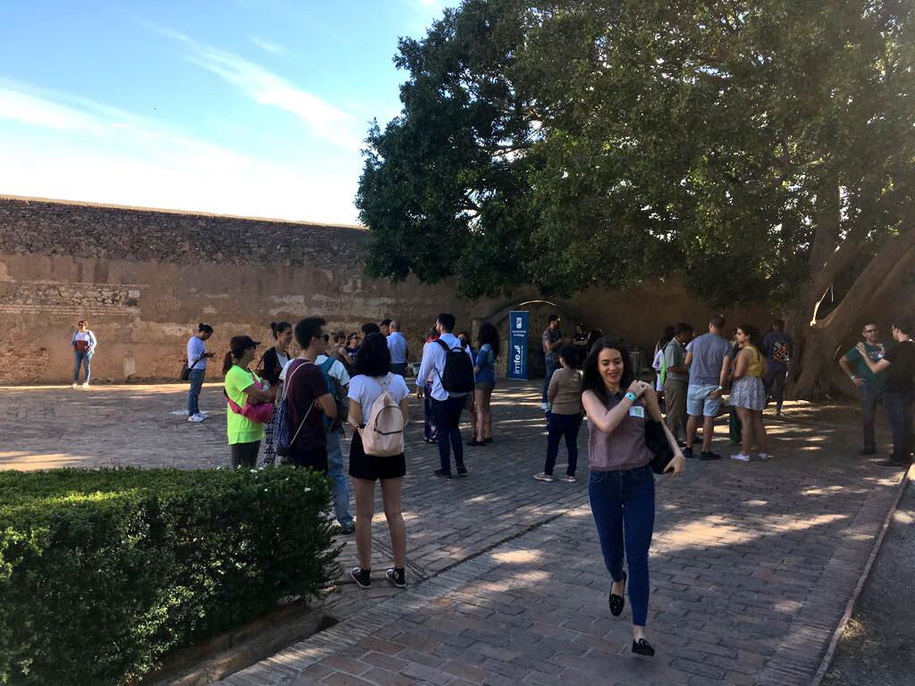 malagaimfe's tweet photo. 📣 ¡Todo listo para empezar nuestro #EscapeCastle 🏰 en el Castillo de Gibralfaro! ¿Qué les espera a los participantes esta mañana? Trabajo en equipo, motivación y ganas de superarse 💪🏼 Gracias a @ElCuboSecreto por organizar esta súper actividad 👏🏼😁 #malagafunciona https://t.co/iJFubYmHO5