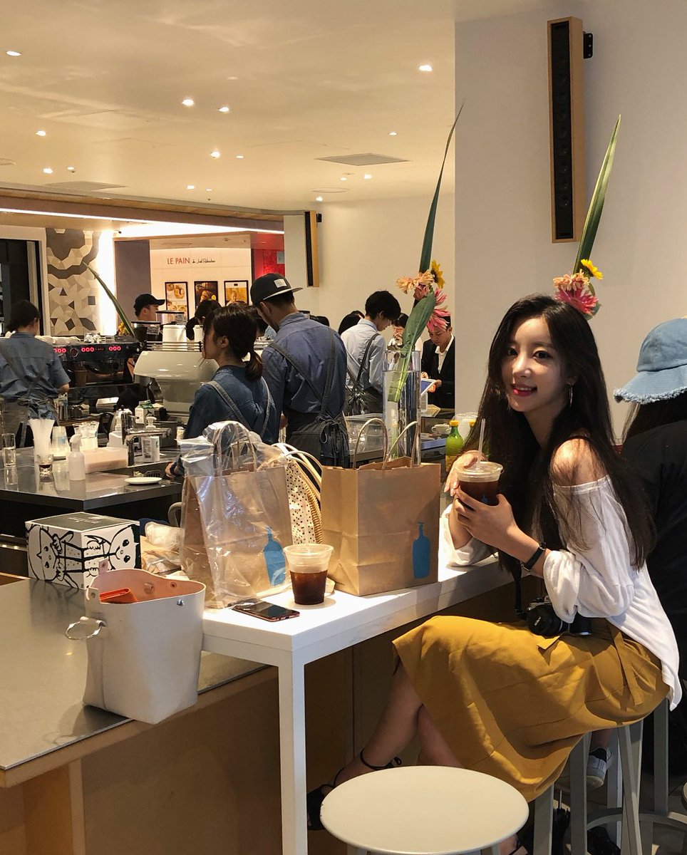 Playback_Feed's tweet photo. [IG] 2018.06.08 - So Yujin's Update 

https://t.co/grtjZ0UZkc 

#플레이백 #PLAYBACK 
#소유진 #SoYujin https://t.co/h6TQBbi3Vw