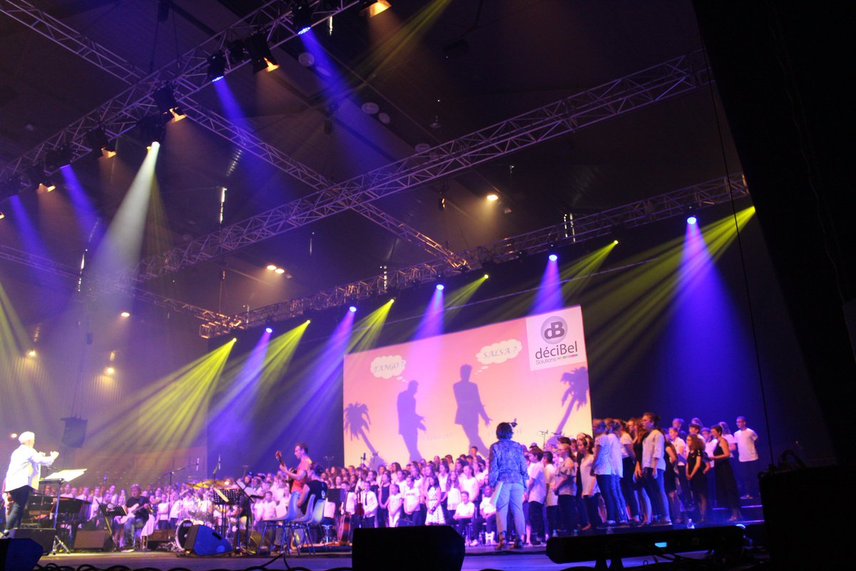 Decibel_lehavre's tweet photo. Prestation pour le Festival des Chorales aux Carré des Docks - Le Havre Normandie & Docks Océane 🎶🎤🎸🎺
#chorale #decibelsolutions #lehavre #docksoceane #audiovisuel #evenementiel #sonorisation #eclairage #video https://t.co/08Jc4kMkvK