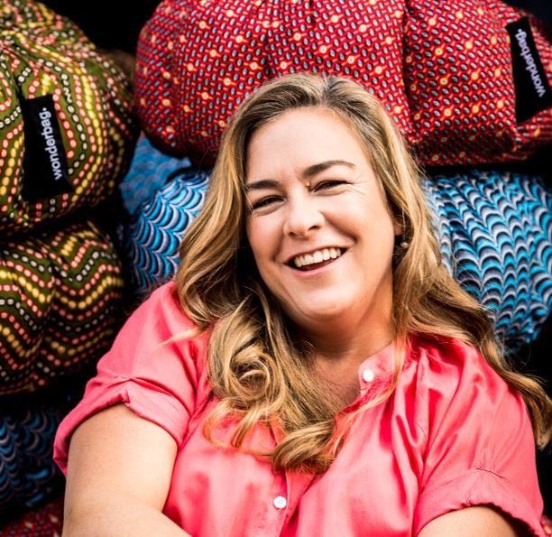 OyaVenture's tweet photo. Wining an award at the World Economic Forum- SA entrepreneur creating safe cooking practices for women in rural communities. 
#SarahCollins https://t.co/YAOT0TgHQn