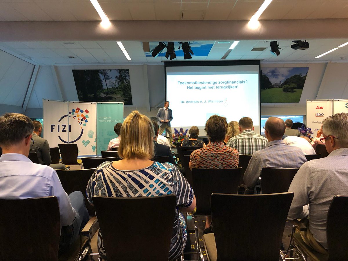 CashCureNL's tweet photo. We zitten er weer klaar voor: dag 2 van het @__Fizi__ jaarcongres is van start gegaan. Over persoonlijke ontwikkeling en toekomstbestendig zijn. https://t.co/J52EC0IBYs