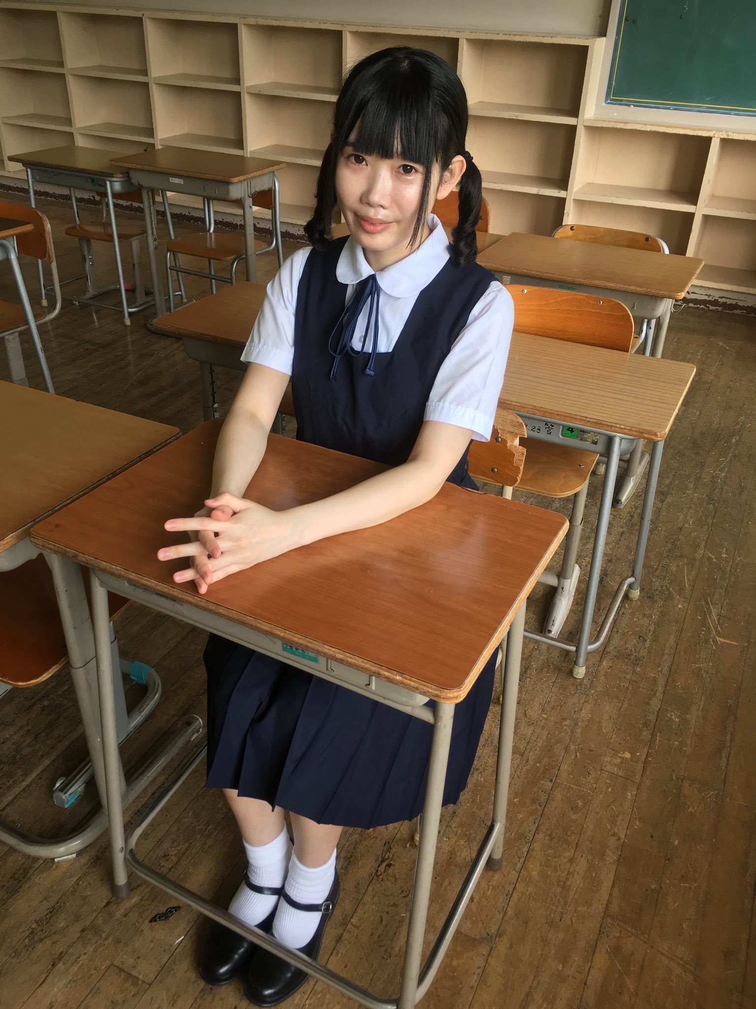 三つ折りソックス　制服　セックス 三つ折りソックス - Search / X