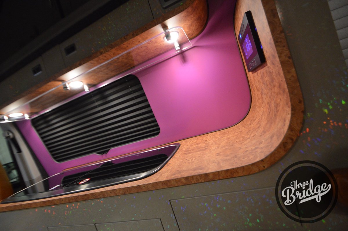 Trek_RV's tweet photo. All I can say is WOW! This SWB Infinity conversion really stands out from the crowd, with vibrant colours and some vintage leather. Webasto Evo hot water system tops off the highly specced conversion. #webasto #leather #smev #waeco #campervan #transporter #threebridge #3bridge https://t.co/165dFR0Sg9