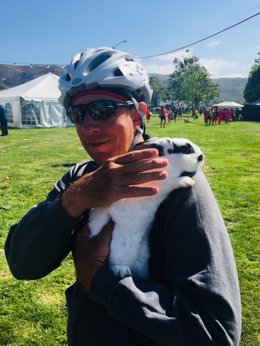 CycleWithMartin's tweet photo. My newest friend in camp on Day 5 of #AidsLifeCycle. Lots of dogs, too, including one in a red dress which sped by too fast for me to photograph. https://t.co/znwepWqUR1