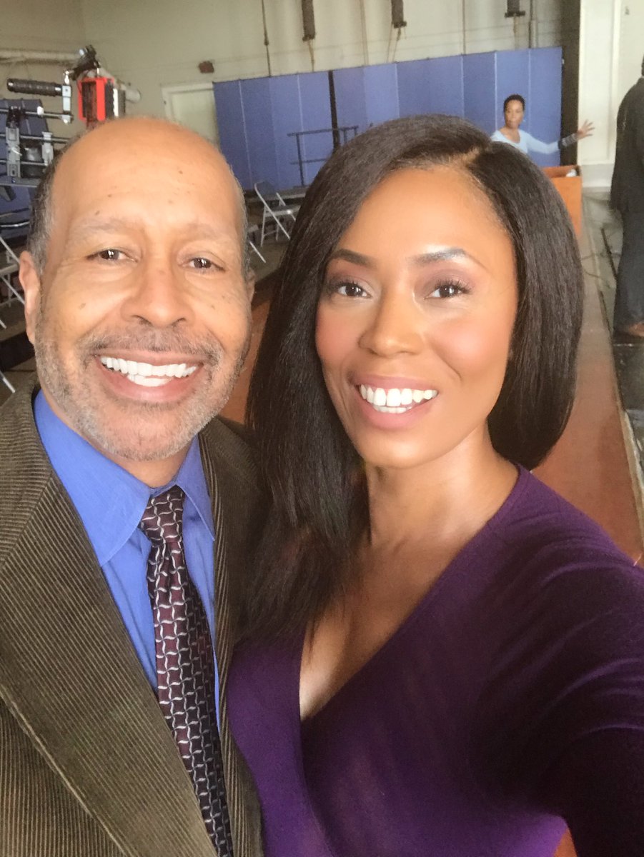 KamilleMcCuin's tweet photo. Look who I saw on set today!!! One of Newest Orleans finest and busiest actors!!!! Lance Nichols!!!#itskamillewithak  #actorslife #setlife https://t.co/aD8Fr1NNfB