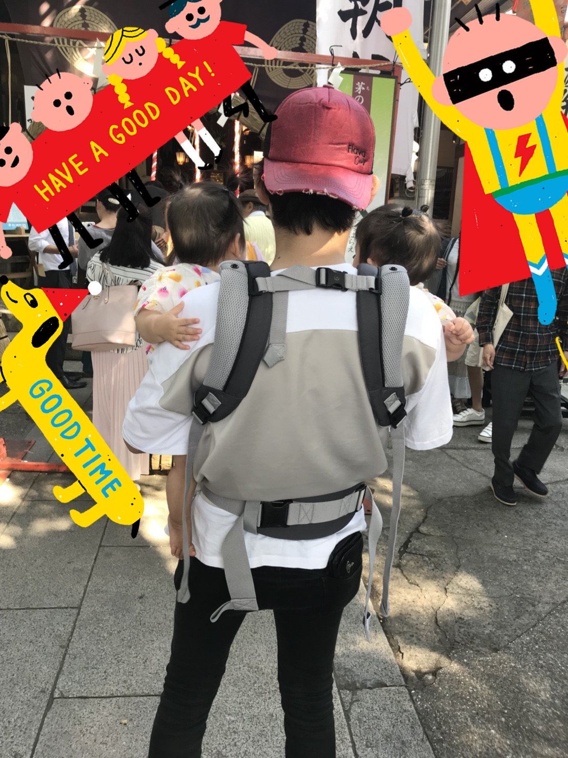 Non Style 石田 明 あっ これ後ろから見たら抱っこ紐に入れてる風ですが ただの腕力抱っこです この天然物の筋トレにより二の腕あたりがしっかりしていっております もう骨折虚弱体質キャラとはおさらばです Non Style 石田 明 あっ これ後ろから見たら抱っこ紐に入れてる風ですが ただの腕力抱っこです この天然物の筋トレにより二の腕あたりがしっかりしていっております もう骨折虚弱体質キャラとはおさらばです