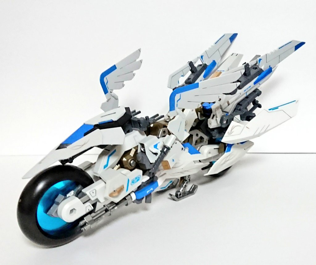 あるよ~ バイク(ง •̀ω•́)ง✧
ランドグリーズ専用バイク『ラピッドヴァルキリー』だ!

#ブキヤバイク 