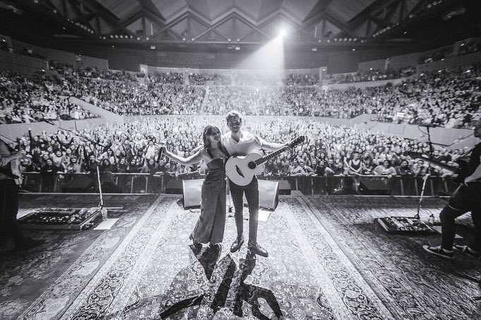 NJHNEWS's tweet photo. niallhoran: https://t.co/YjxJAmmM5q
