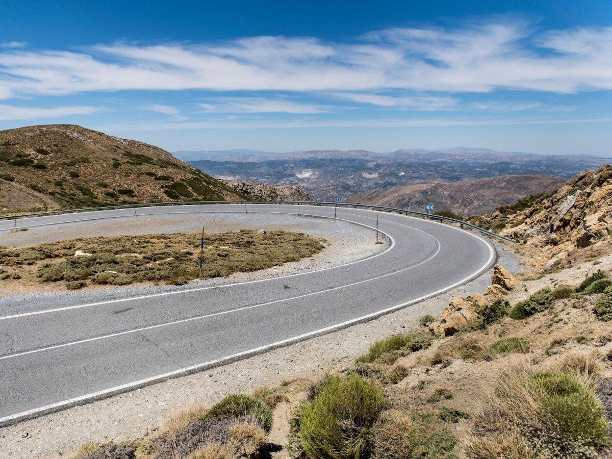 We are driving the shift towards a sustainable transport system to create a world of #mobility that is better for business, society &amp; the environment by using smart, innovative technologies. scania.com/in/en/home/par…