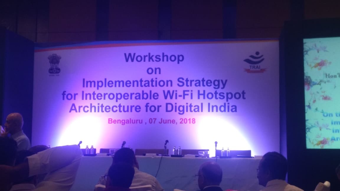 getlinq's tweet photo. Linq is all set to put its heads together to welcome the new era of WiFi
@TRAI 
#DigitalIndia #WifiedIndia #TransformingIndia https://t.co/07SYXksB1Y