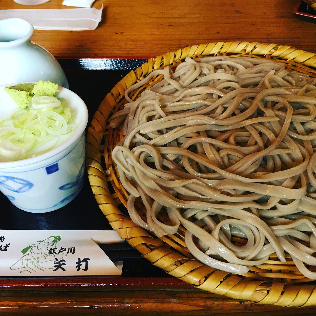 AltRiderJapan's tweet photo. 近所のお蕎麦屋さんへ
#暑い日はそばに限りますね #矢打 https://t.co/cQtvh8uy5S